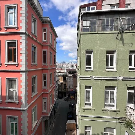 Takim Street Lejlighed